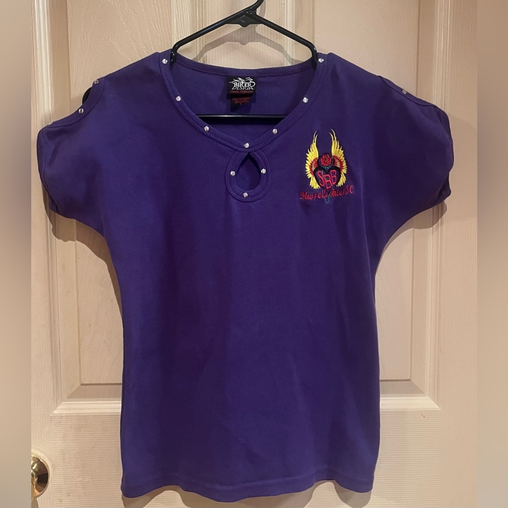 Women’s T-Shirt Biker Design Cut Out Shoulders Size L (fits small)